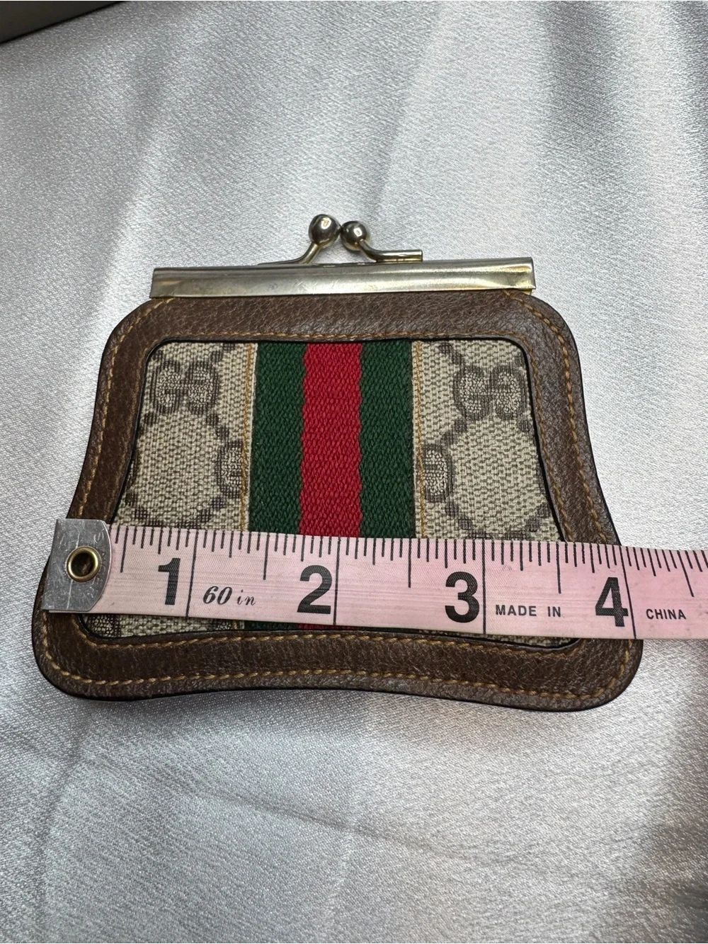 Vintage Gucci Sherry Line GG Supreme Kiss-Lock Coin Purse with Gucci Box - Picture 13 of 16